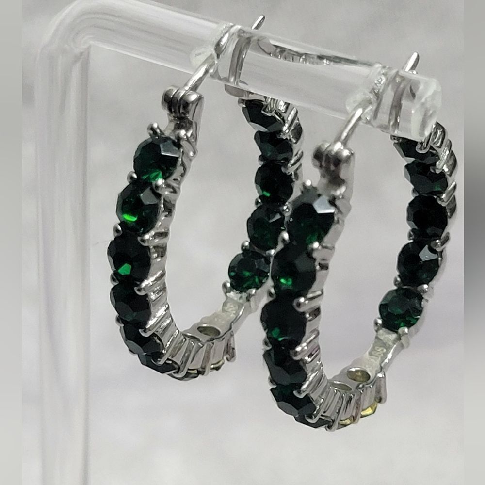 Emerald Color Crystal Hoop Earrings‎ - Picture 9 of 16